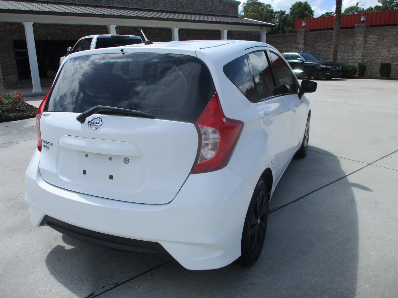 Used 2017 Nissan Versa Note S Plus FWD image 22