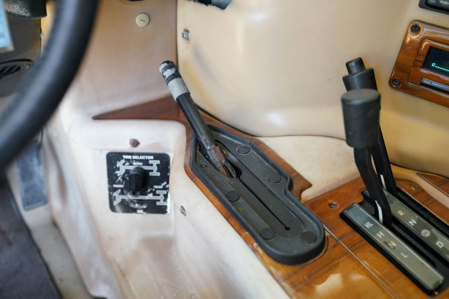 Used 1995 HUMMER H1 4-Door Wagon image 32