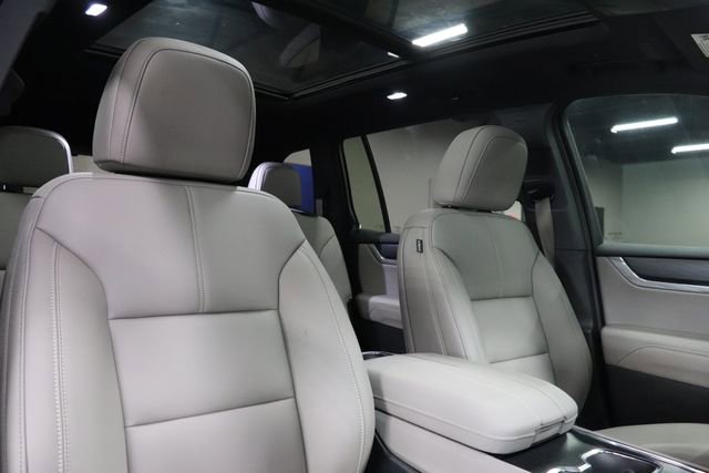 Used 2026 GMC Acadia Elevation w/ Elevation Premium Package FWD image 26