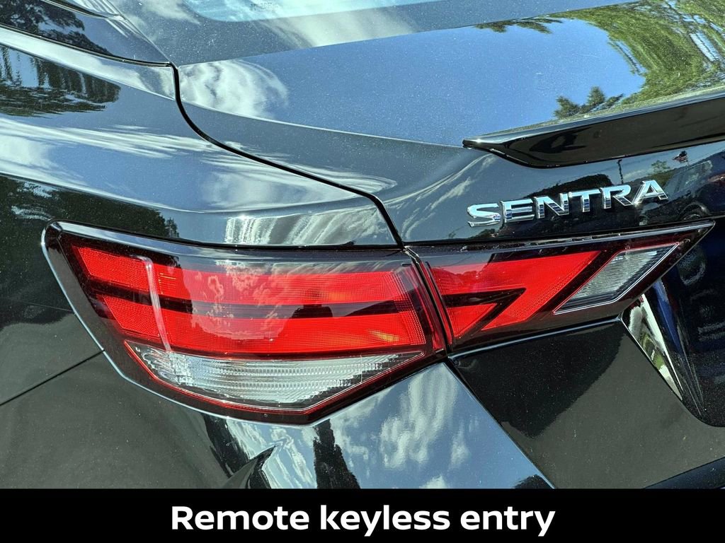 Certified 2023 Nissan Sentra SR w/ SR Premium Package image 15