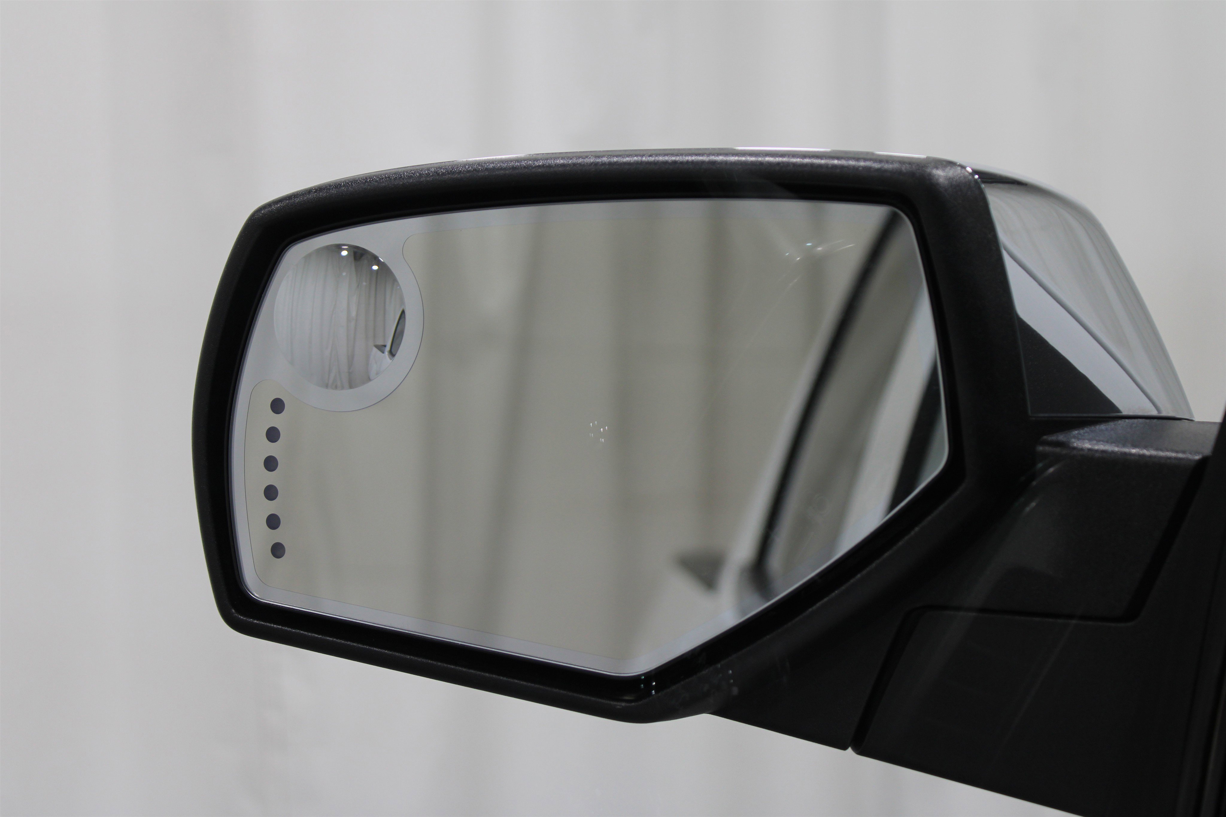 Used 2018 Chevrolet Silverado 1500 LTZ Z71 w/ LTZ Plus Package image 20