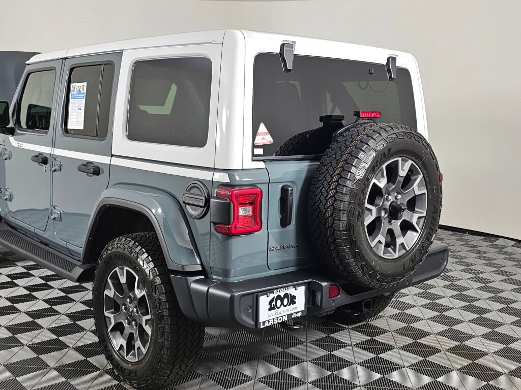 New 2026 Jeep Wrangler Unlimited Sahara w/ Whitecap Package AWD/4WD image 14