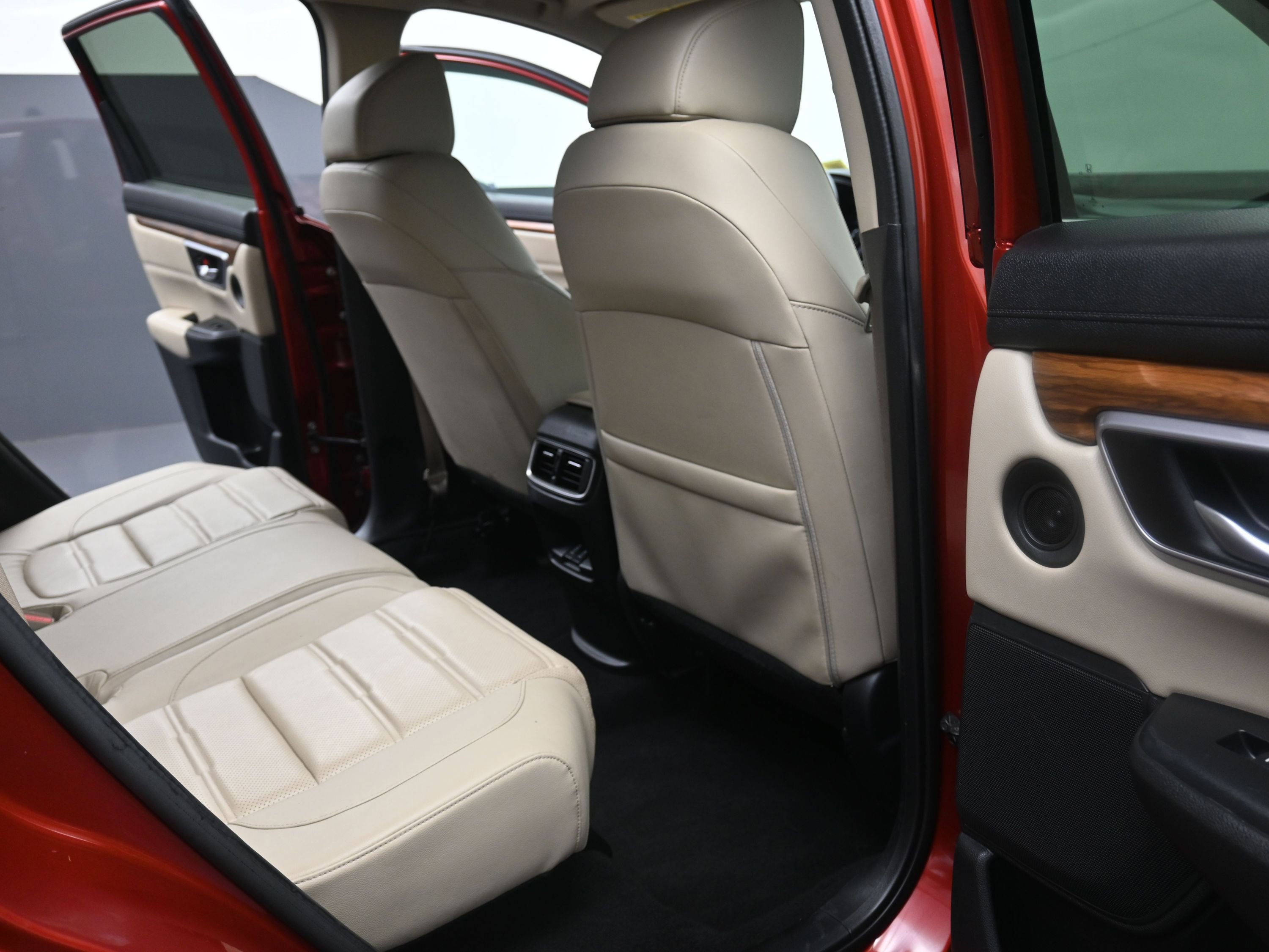 Used 2017 Honda CR-V Touring image 26