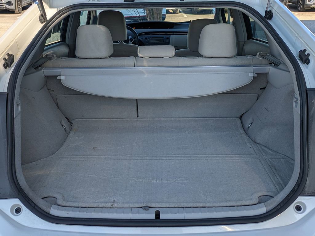 Used 2010 Toyota Prius Two image 12