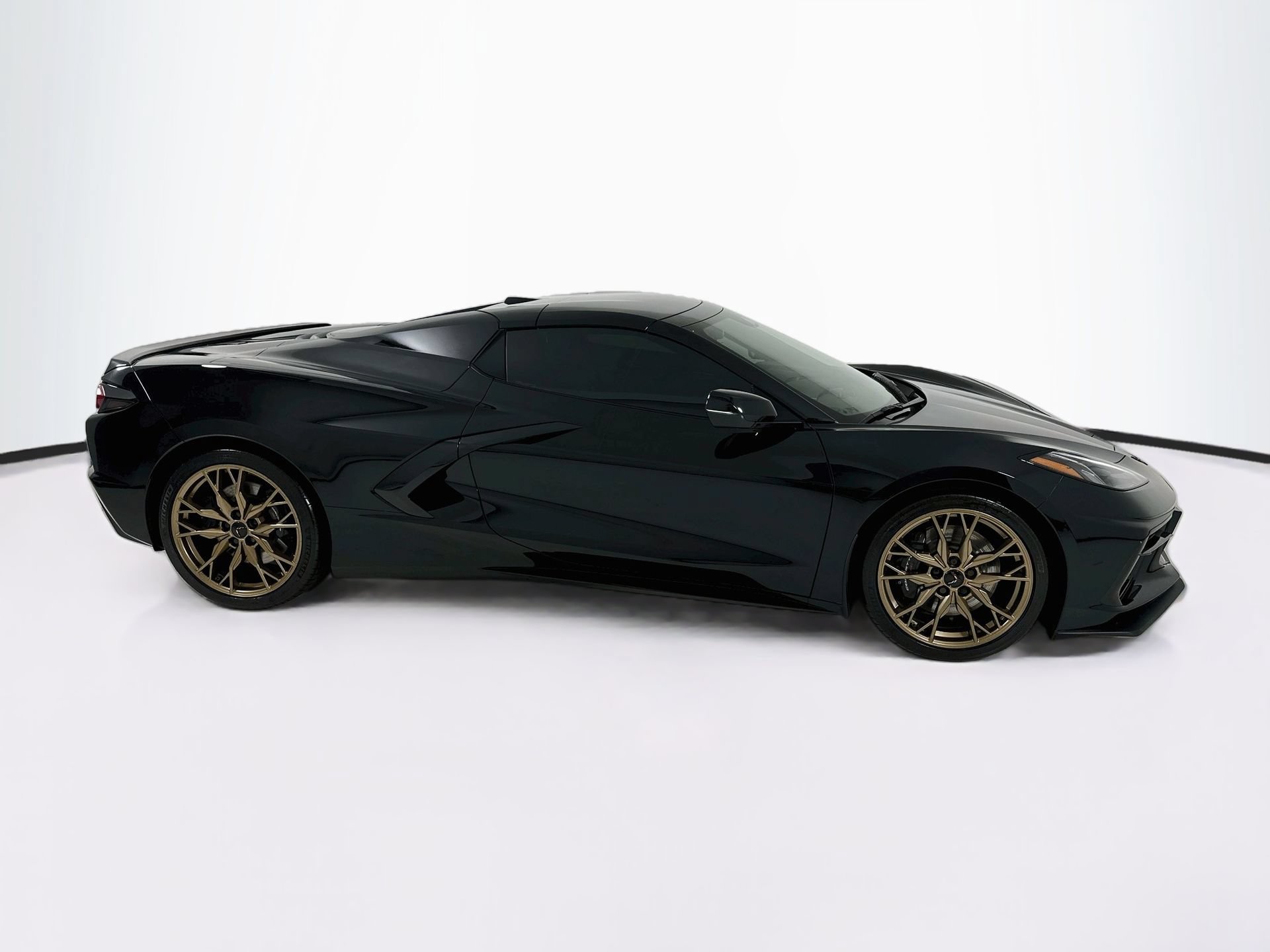 Used 2025 Chevrolet Corvette Stingray Preferred Conv w/ Z51 Performance Package RWD image 9