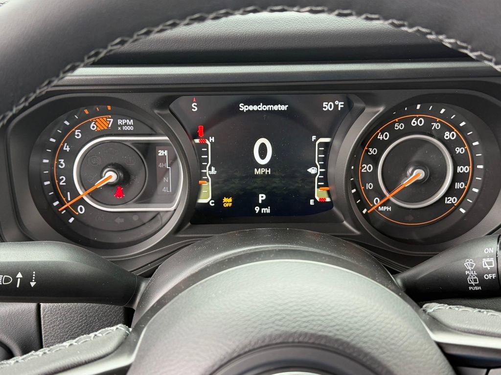 New 2026 Jeep Wrangler Unlimited Rubicon w/ Technology Group image 13