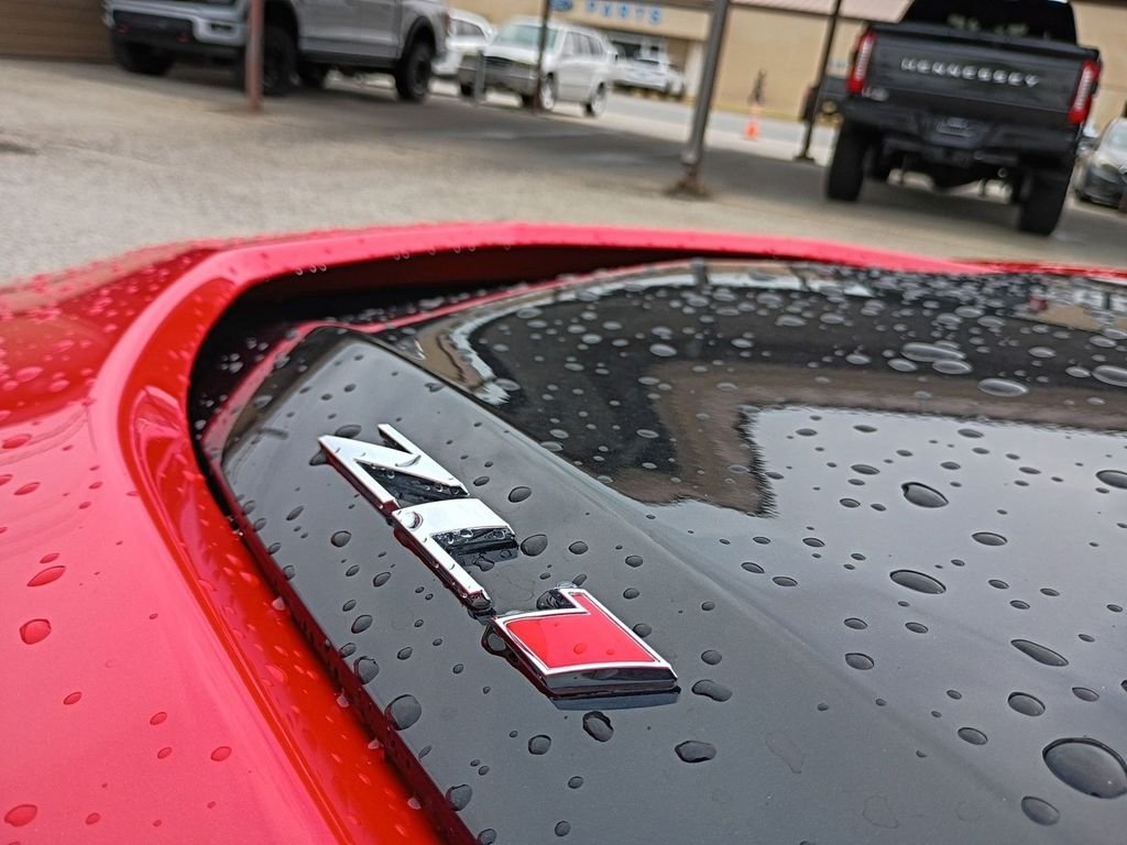 Used 2022 Chevrolet Camaro ZL1 RWD image 13