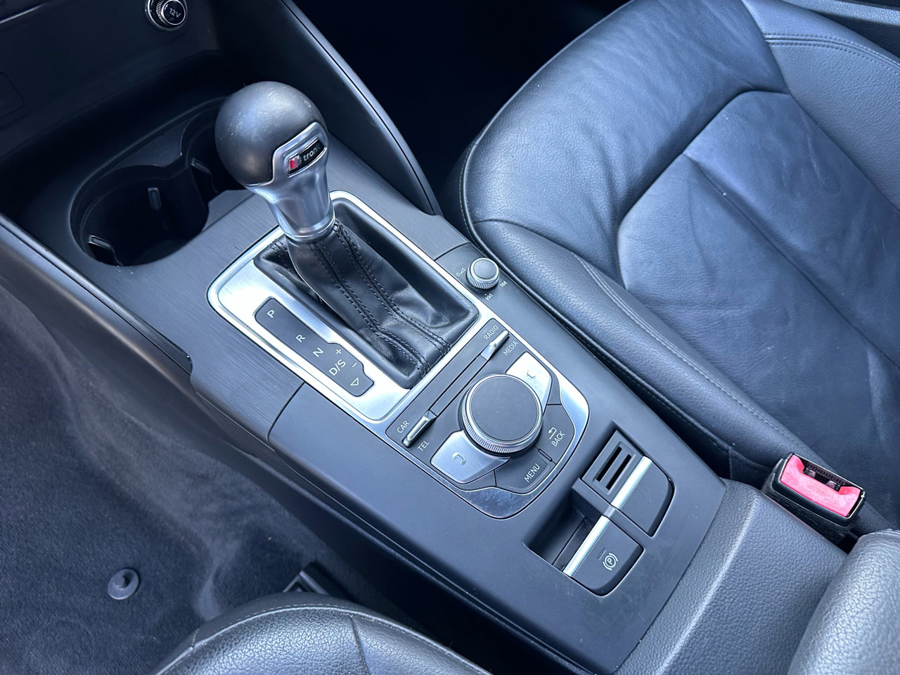 Used 2018 Audi A3 2.0T Premium image 22