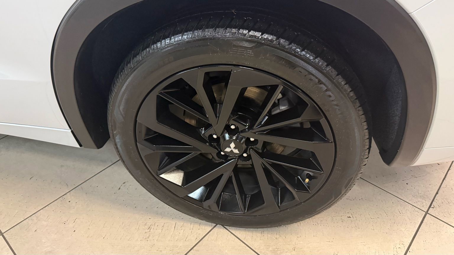 Used 2024 Mitsubishi Outlander SEL image 16