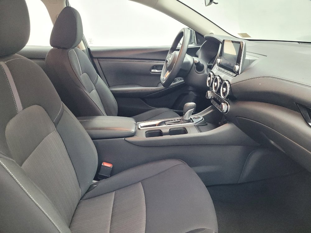 Used 2025 Nissan Sentra SV image 21