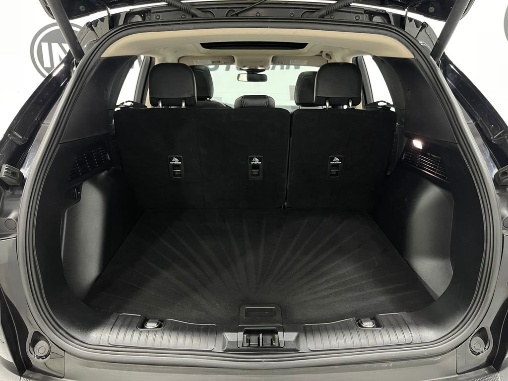 Used 2020 Ford Escape Titanium w/ Titanium Premium Package 2.0 image 27
