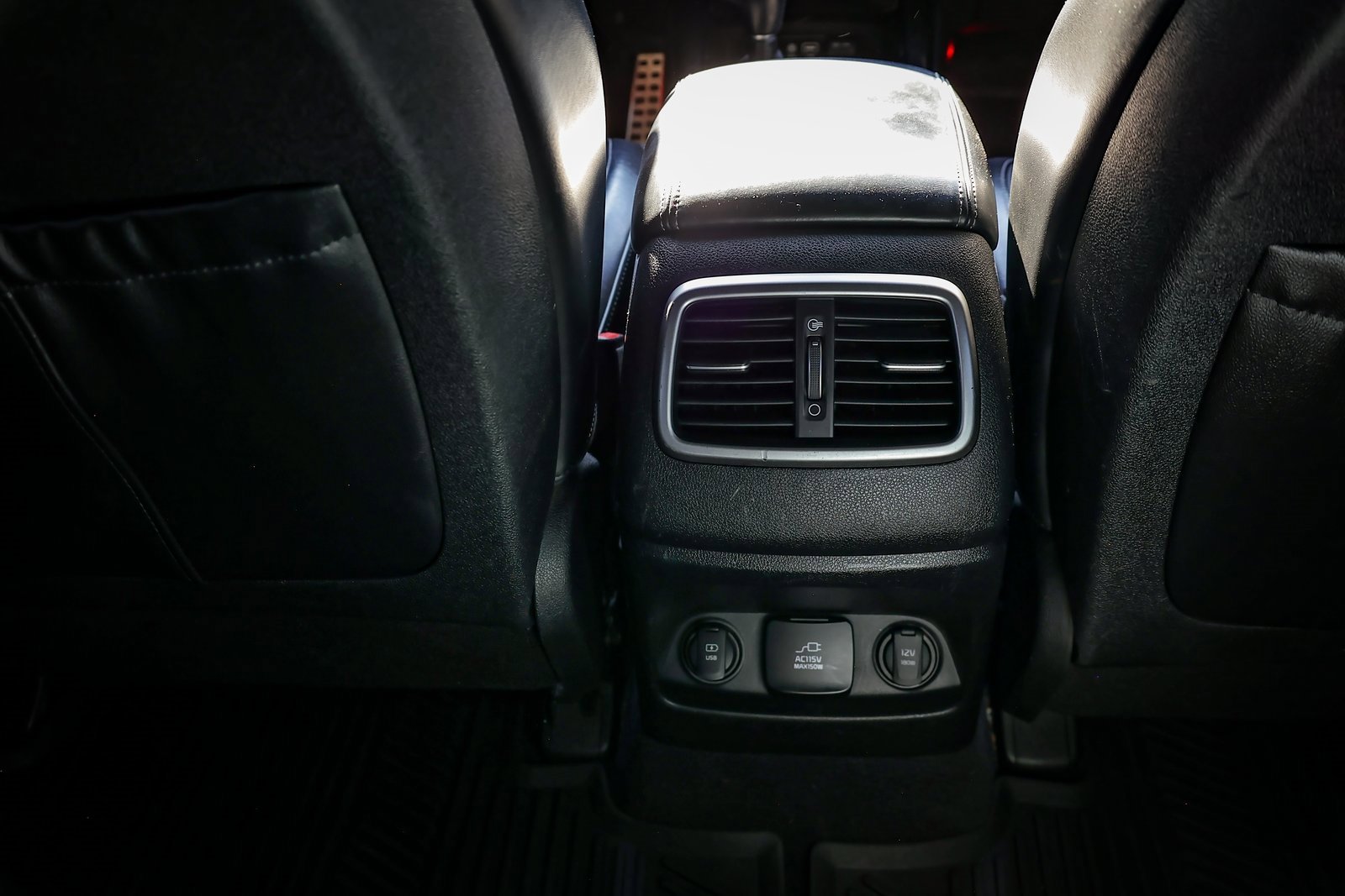 Used 2017 Kia Sorento SX image 21