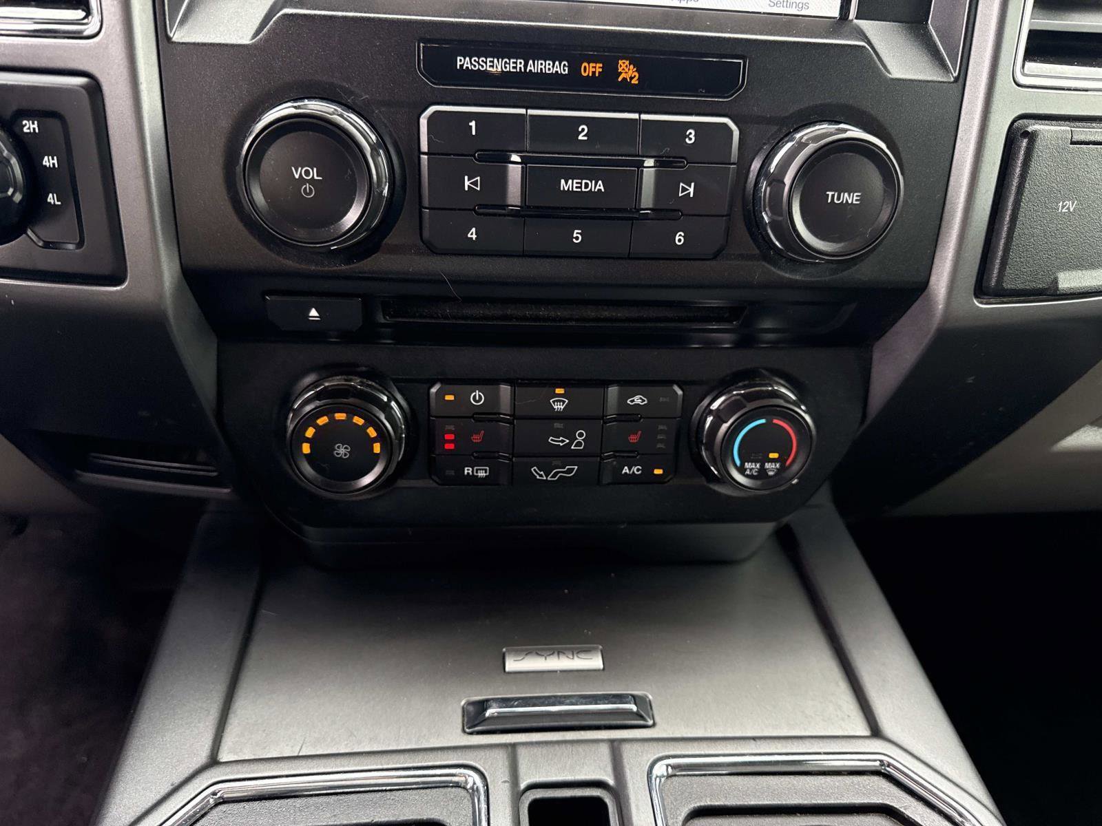 Used 2018 Ford F150 XLT w/ Equipment Group 302A Luxury image 26