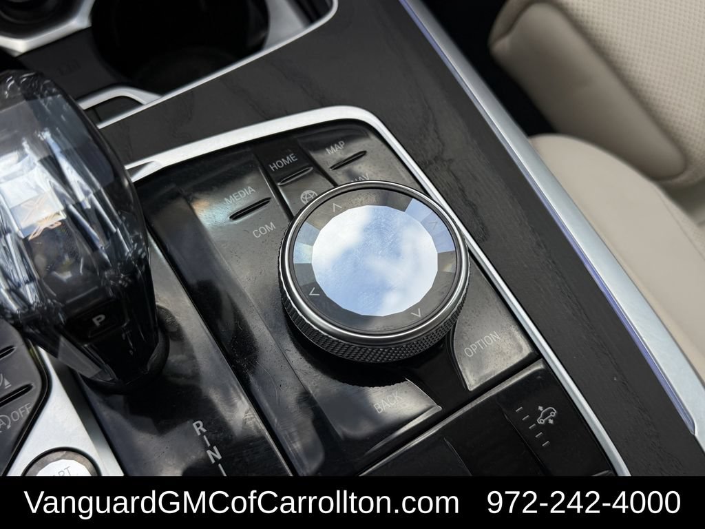 Used 2019 BMW X7 xDrive50i w/ Premium Package AWD/4WD image 25