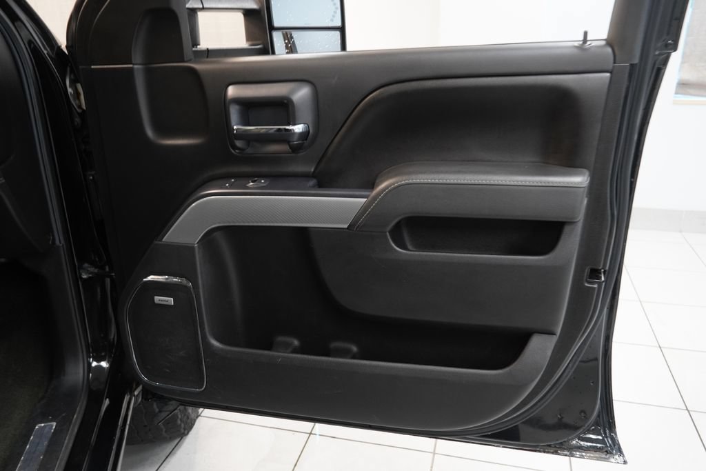 Used 2015 Chevrolet Silverado 2500 LTZ w/ Duramax Plus Package AWD/4WD image 24