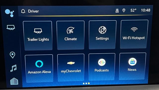 Used 2024 Chevrolet Suburban RST AWD/4WD image 36