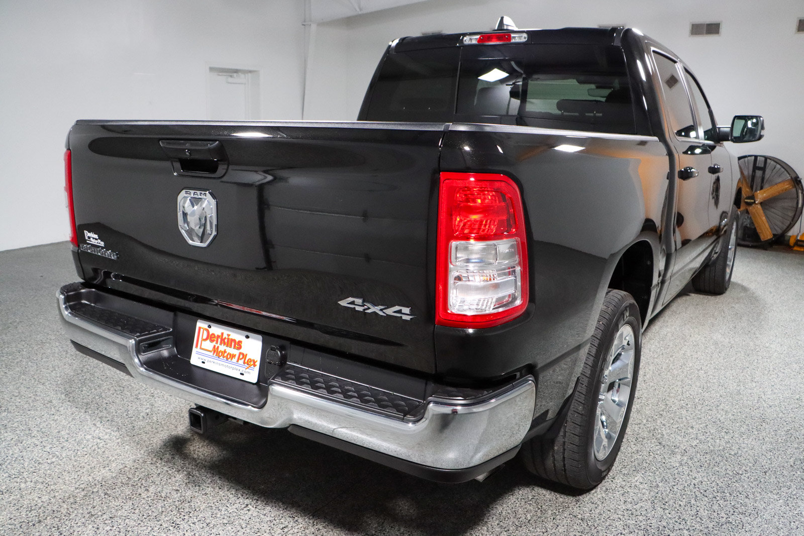 Used 2022 RAM 1500 Big Horn AWD/4WD image 7