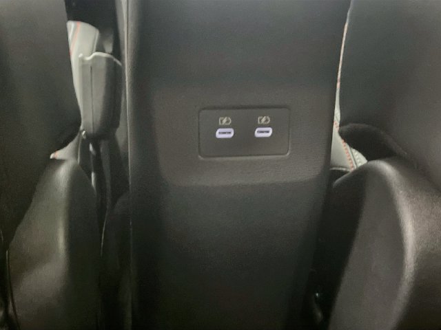 New 2027 Nissan Kicks SR FWD image 15