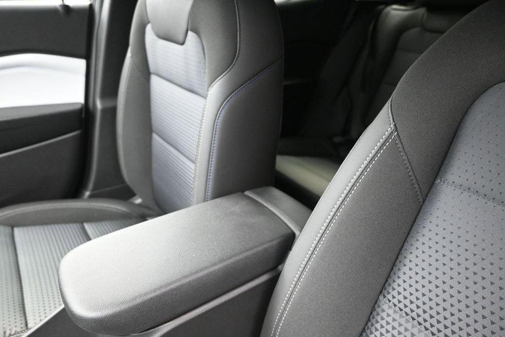 New 2026 Chevrolet Trax LT w/ LT Convenience Package FWD image 14