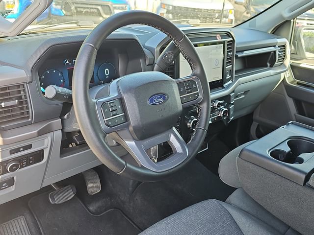 Used 2025 Ford F150 XLT w/ Equipment Group 301A Standard AWD/4WD image 17