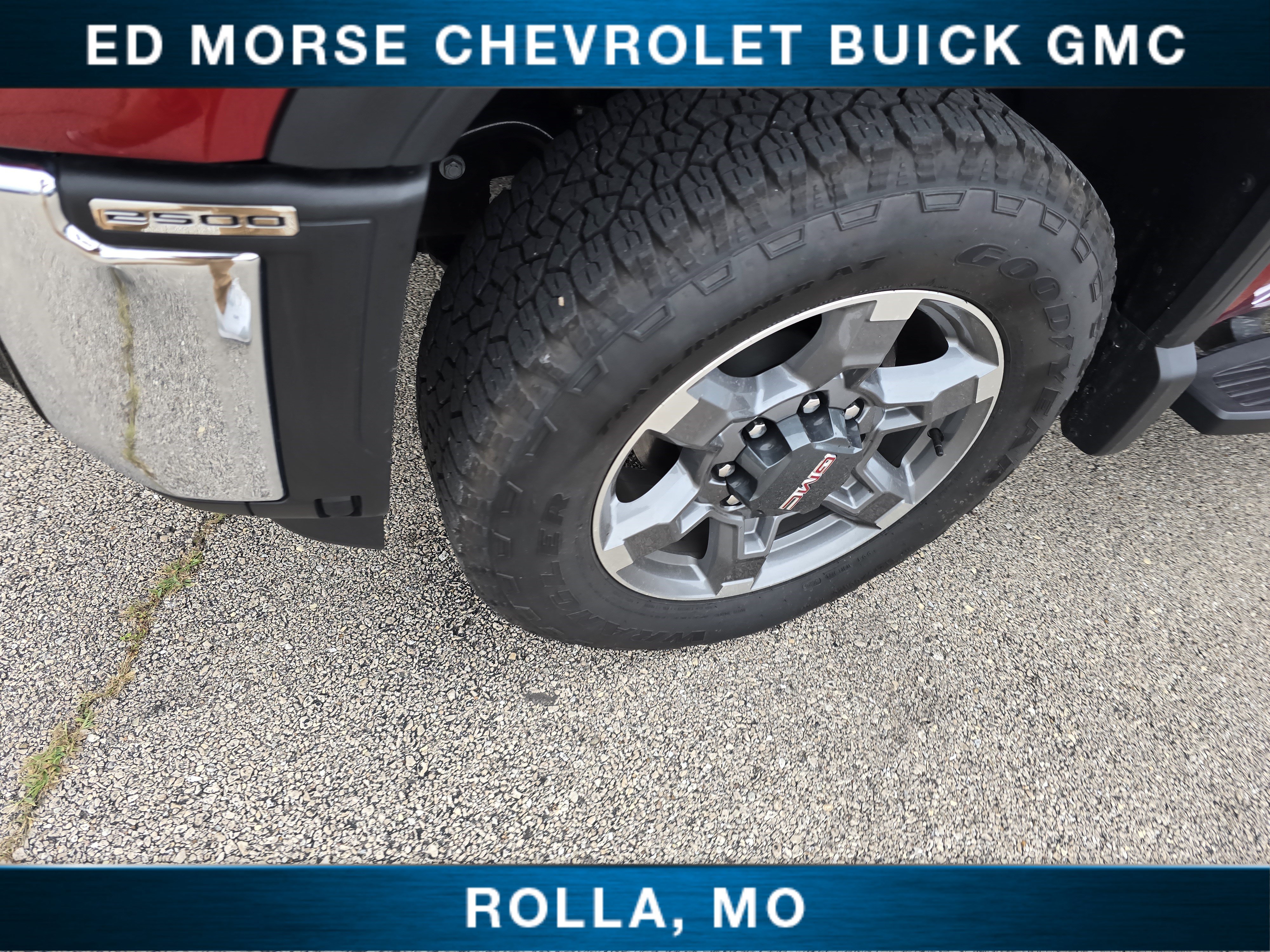 Certified 2026 GMC Sierra 2500 SLT w/ SLT Convenience Package AWD/4WD image 9