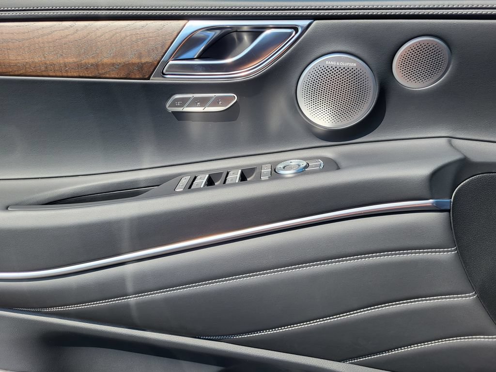 New 2026 Genesis GV80 2.5T Prestige AWD/4WD image 9