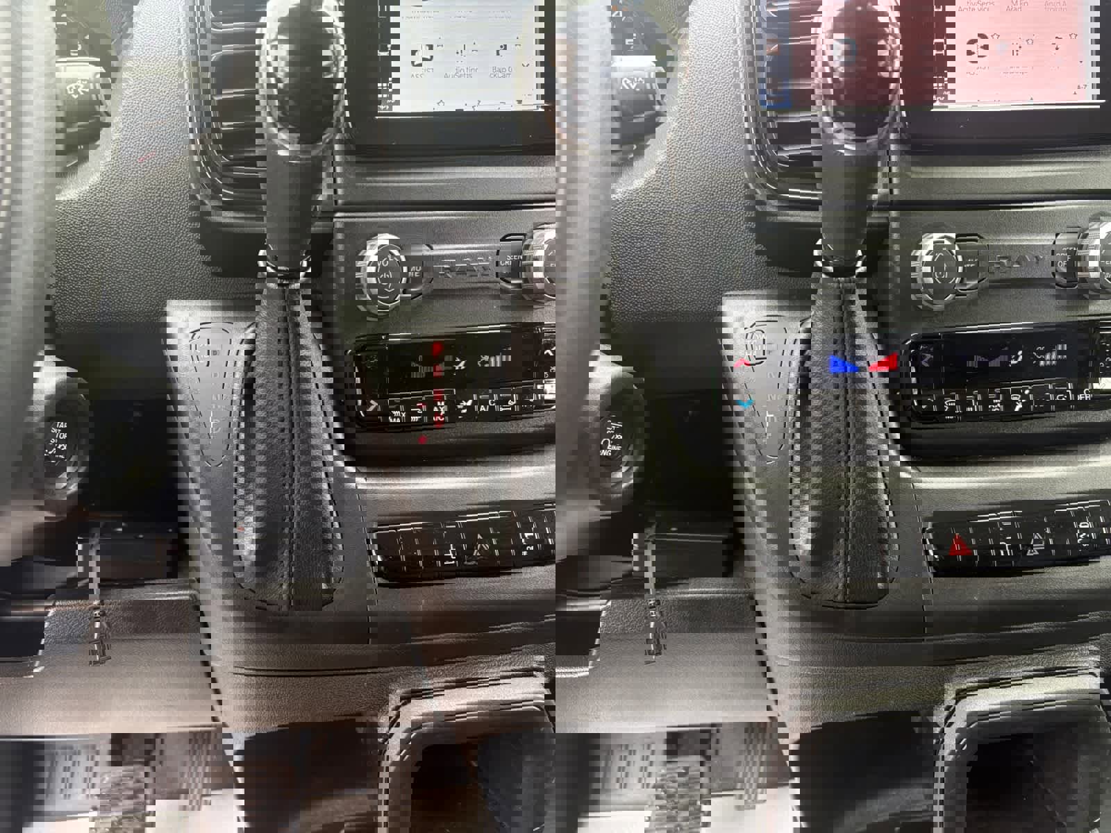 Used 2024 RAM ProMaster 3500 w/ Convenience Group image 17