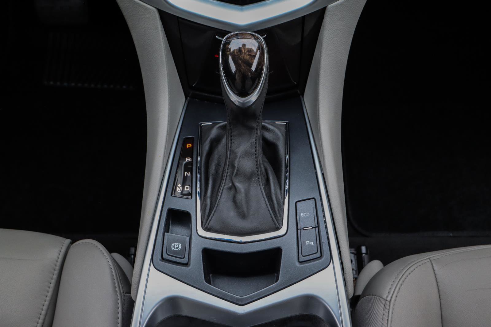 Used 2015 Cadillac SRX Luxury image 26