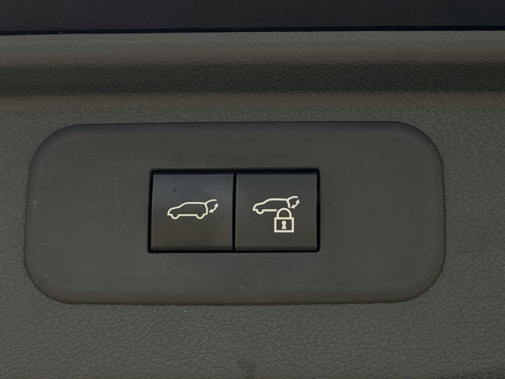 Used 2024 Toyota Grand Highlander FWD image 30