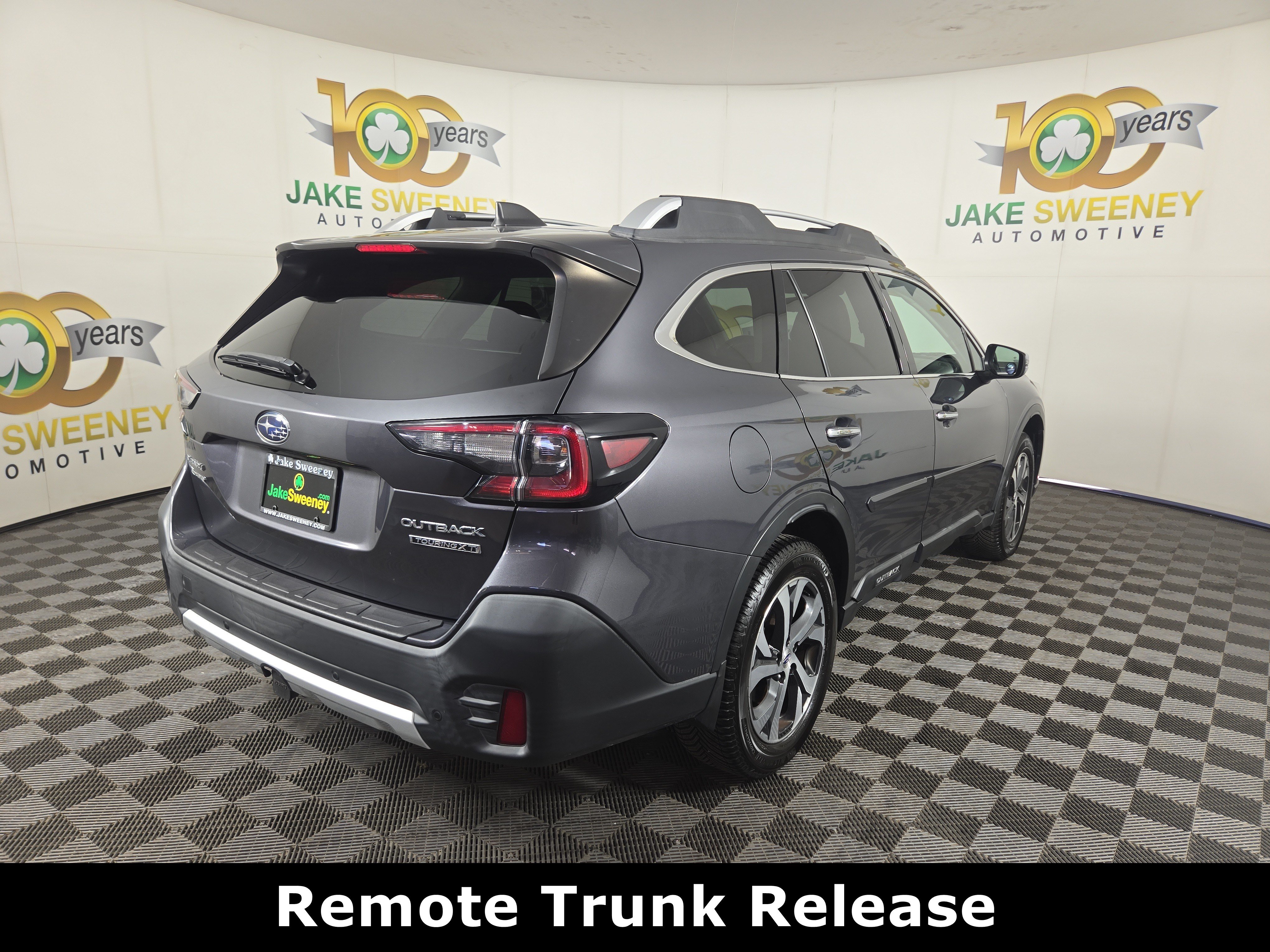Used 2020 Subaru Outback Touring XT AWD/4WD image 9