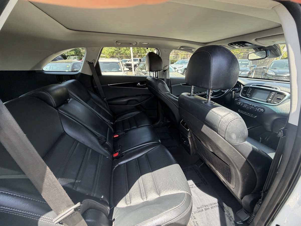 Used 2018 Kia Sorento EX w/ EX Advanced Touring Package FWD image 14