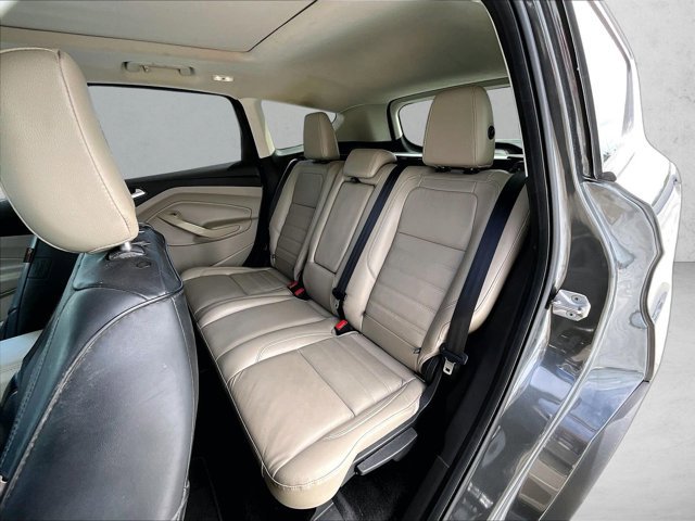 Used 2019 Ford Escape Titanium FWD image 28