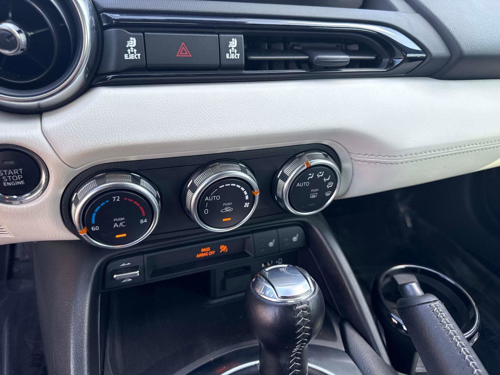 Certified 2021 MAZDA MX-5 Miata RF Grand Touring image 21