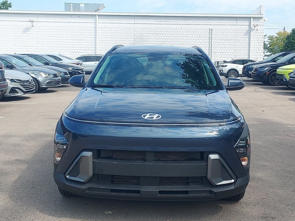 Used 2024 Hyundai Kona SEL FWD image 2
