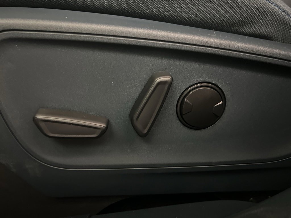 New 2025 Ford Maverick XLT w/ XLT Luxury Package image 26