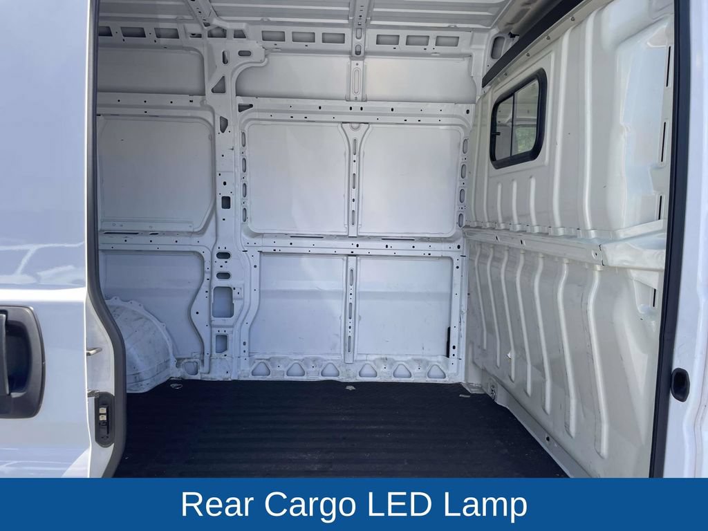 Used 2025 RAM ProMaster 2500 w/ Convenience Group FWD image 14