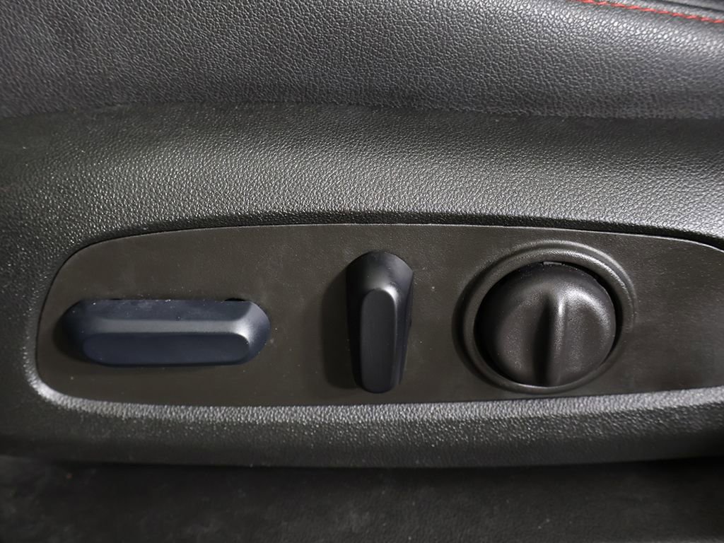 Used 2023 Chevrolet Blazer RS w/ Driver Confidence II Package image 38