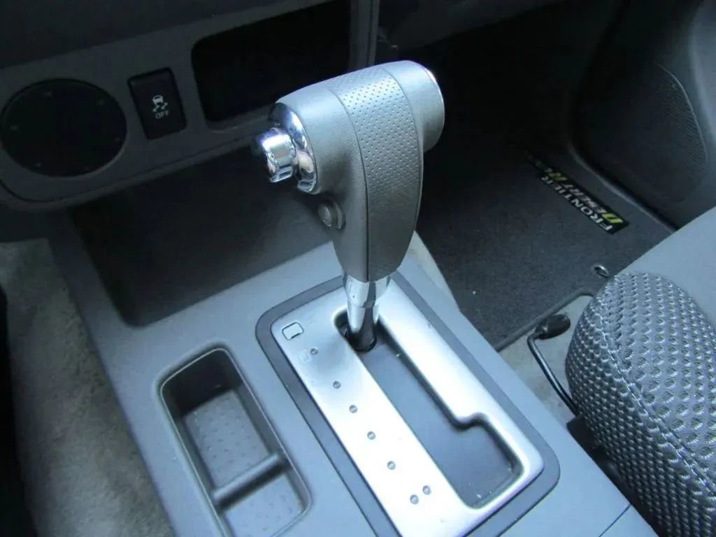Used 2016 Nissan Frontier Desert Runner image 20