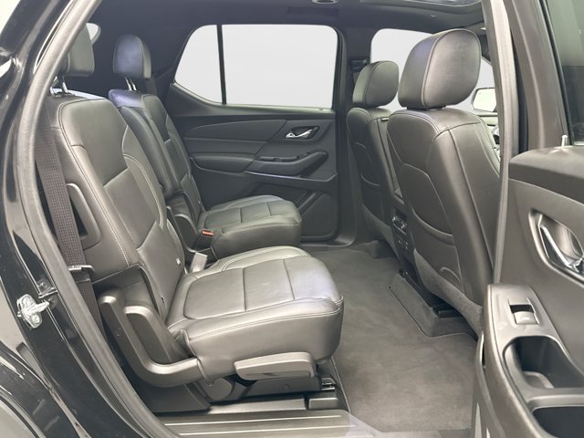 Used 2023 Chevrolet Traverse LT w/ LT Premium Package AWD/4WD image 21
