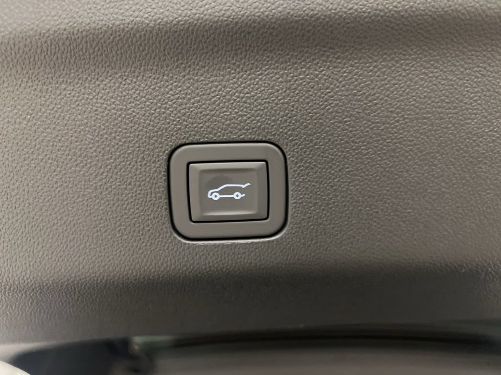 New 2026 GMC Yukon XL Elevation AWD/4WD image 36