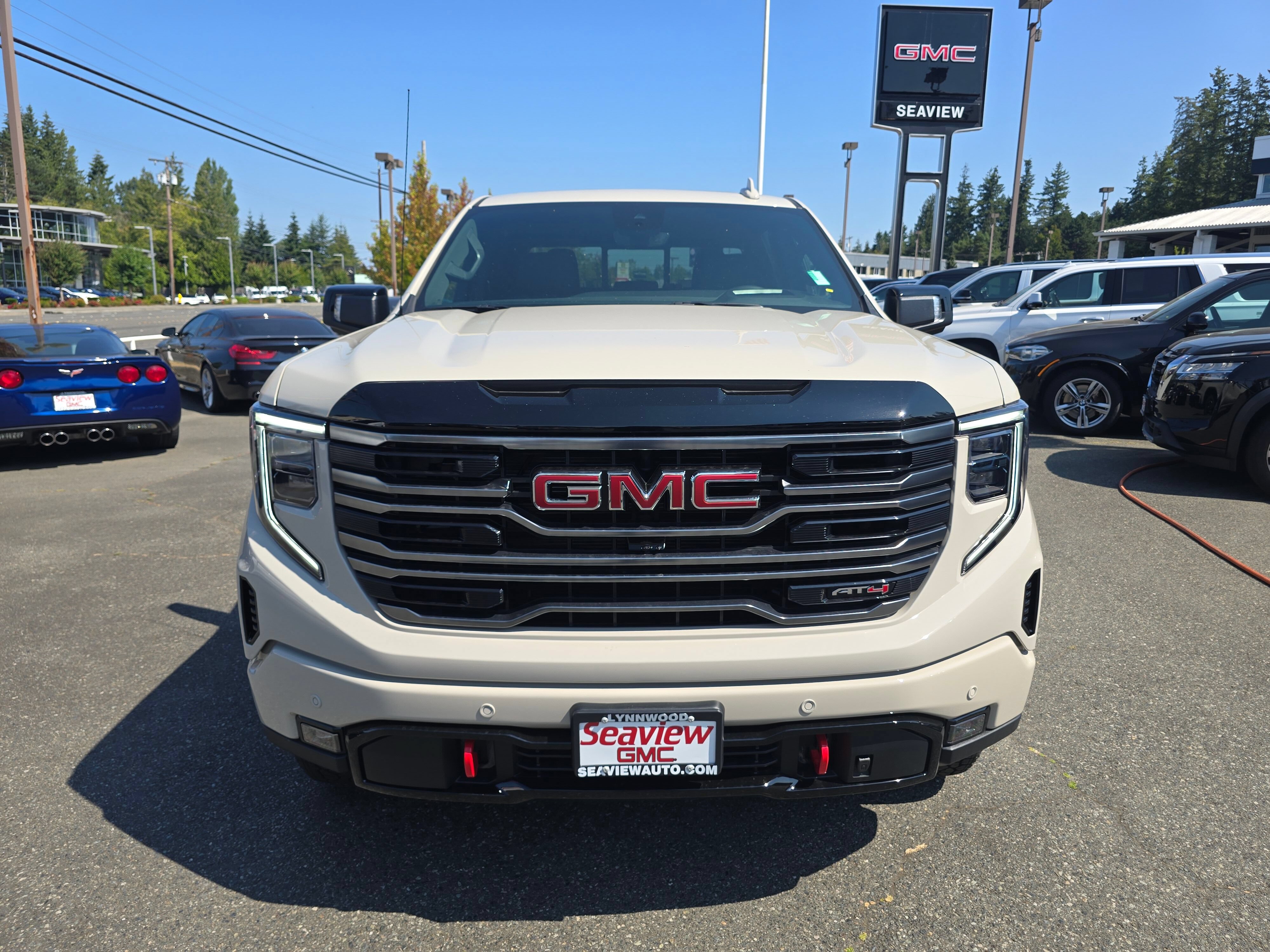 New 2026 GMC Sierra 1500 AT4 AWD/4WD image 2