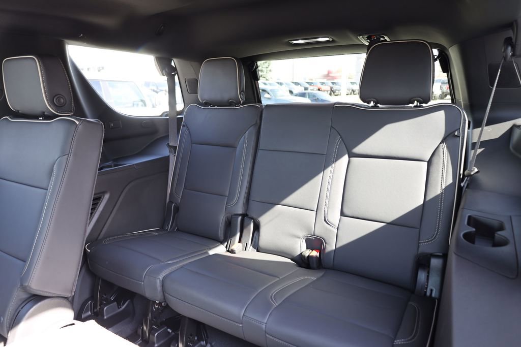 New 2026 GMC Yukon Elevation image 18