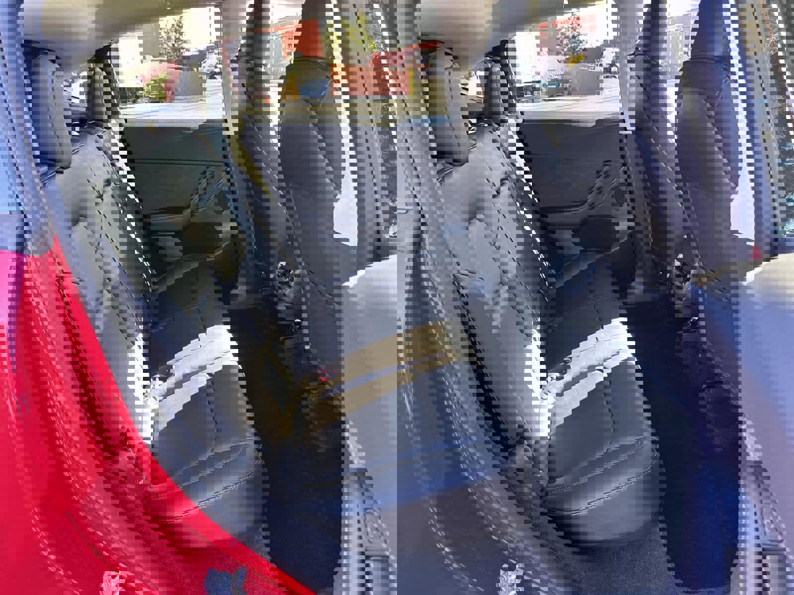 Used 2023 Tesla Model Y Performance image 13