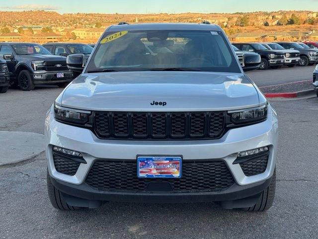 Certified 2024 Jeep Grand Cherokee Limited w/ Black Appearance Package image 10