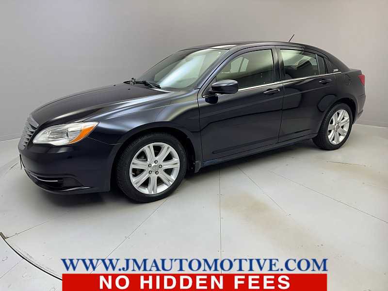 Used 2012 Chrysler 200 Touring image 1