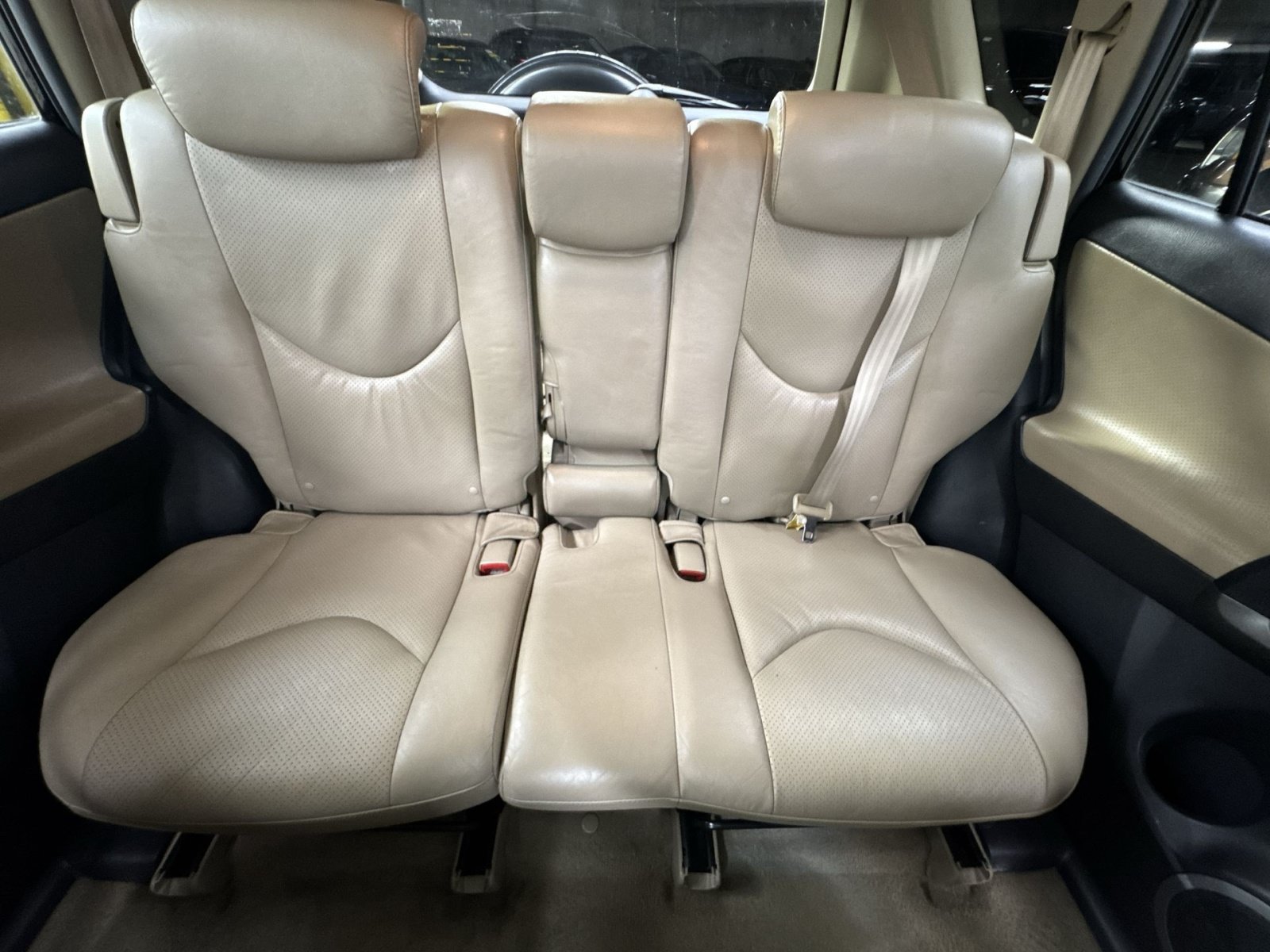 Used 2010 Toyota RAV4 Limited AWD/4WD image 15