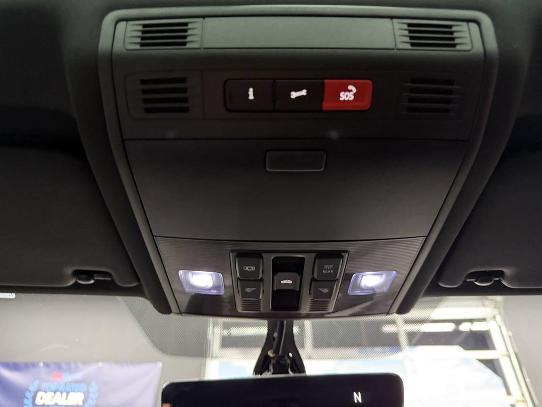 Used 2019 Volkswagen GTI SE FWD image 27