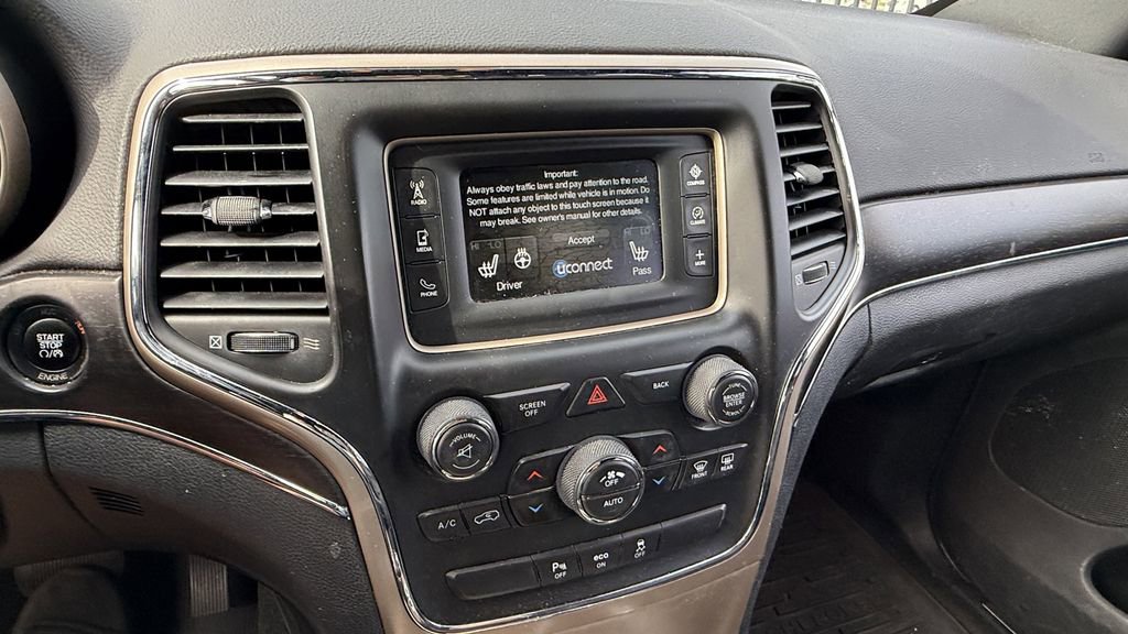 Used 2015 Jeep Grand Cherokee Limited AWD/4WD image 4