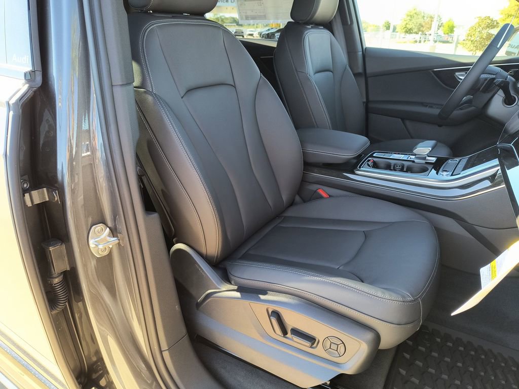 New 2026 Audi Q7 2.0T Premium image 13