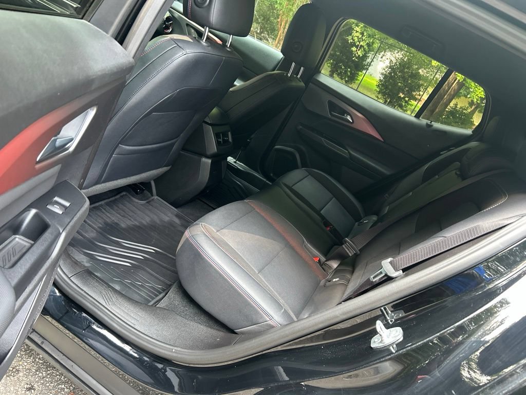 Used 2025 Chevrolet Equinox EV RS FWD image 28